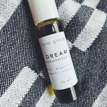 DREAM HERBAL AROMATHERAPY OIL | flora goods